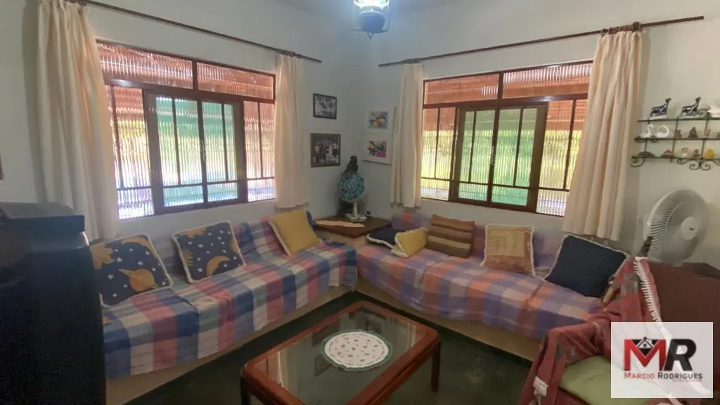 Small farm for sale of 10 acres in Inconfidentes, MG, Brazil