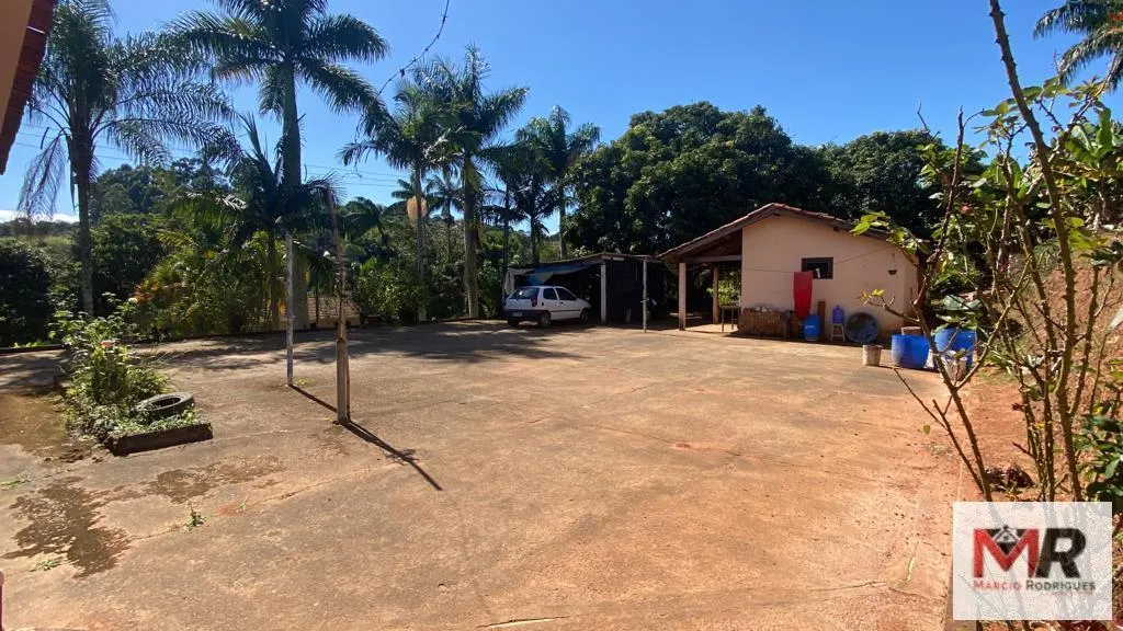 Small farm for sale of 10 acres in Inconfidentes, MG, Brazil