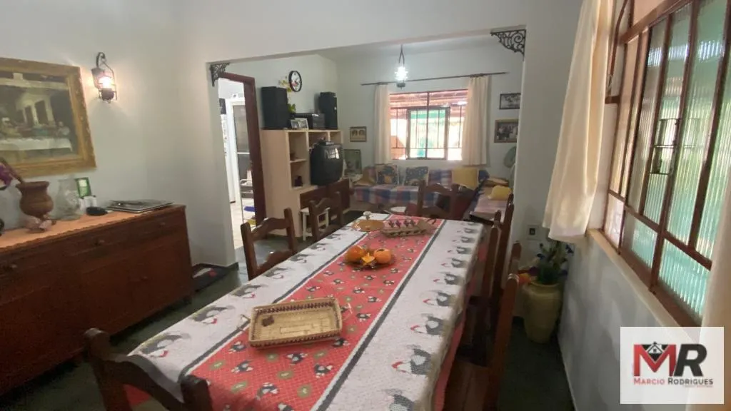 Small farm for sale of 10 acres in Inconfidentes, MG, Brazil