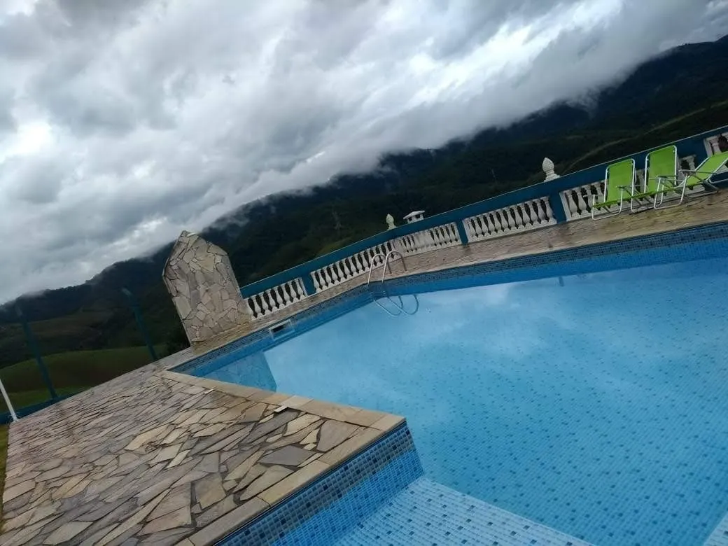 Chácara à venda de 1.000 m² em São José dos Campos, SP, Brasil