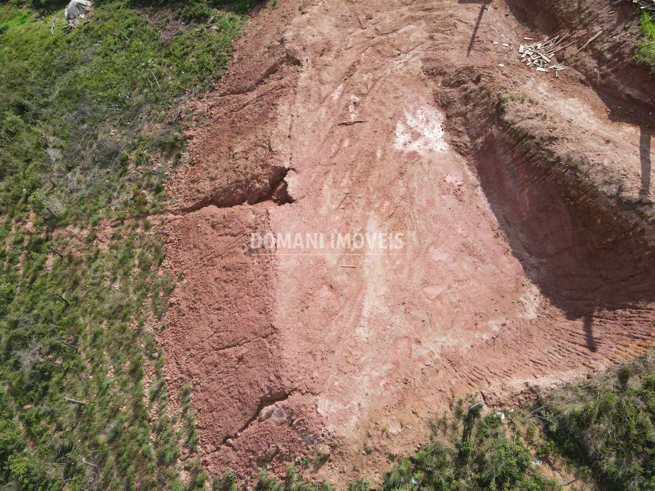 Terreno à venda de 1.050 m² em Campos do Jordão, SP, Brasil