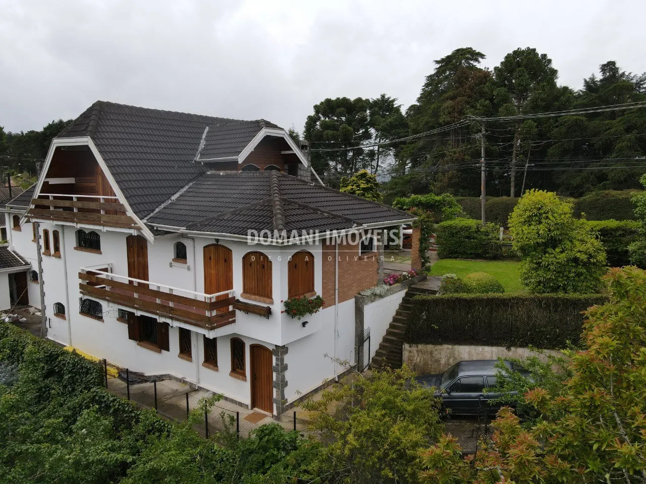 Casa à venda de 950 m² em Campos do Jordão, SP, Brasil