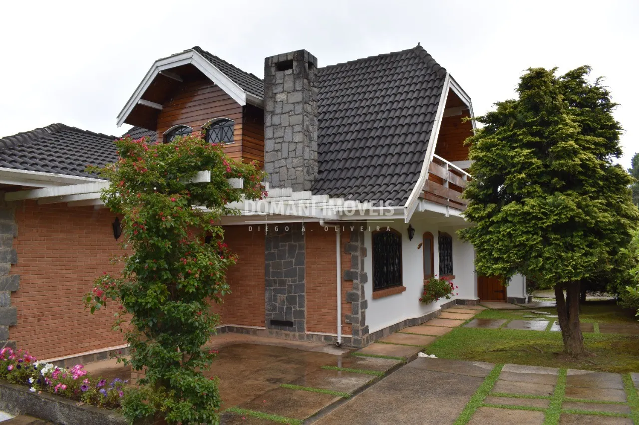 Casa à venda de 950 m² em Campos do Jordão, SP, Brasil