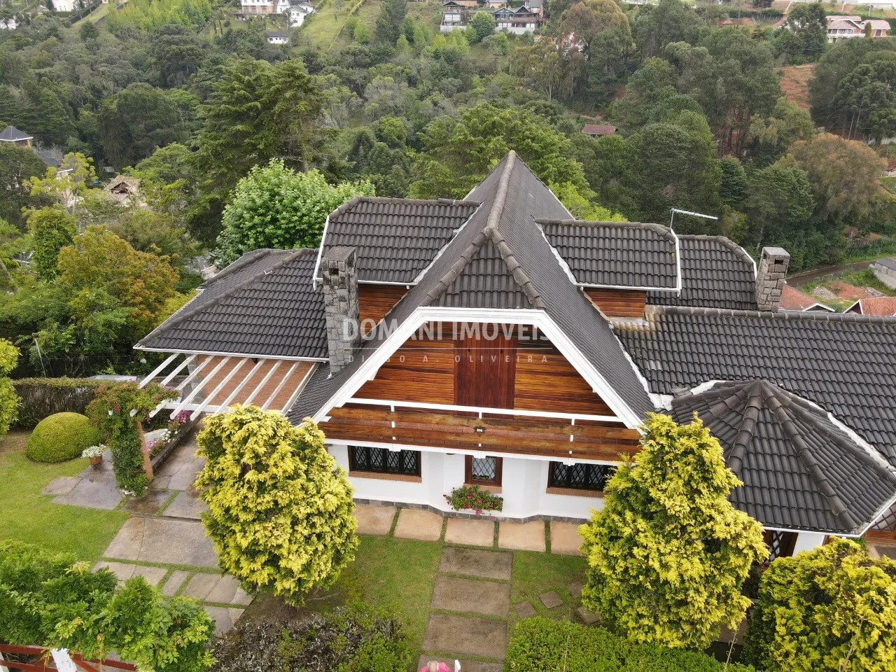 Casa à venda de 950 m² em Campos do Jordão, SP, Brasil