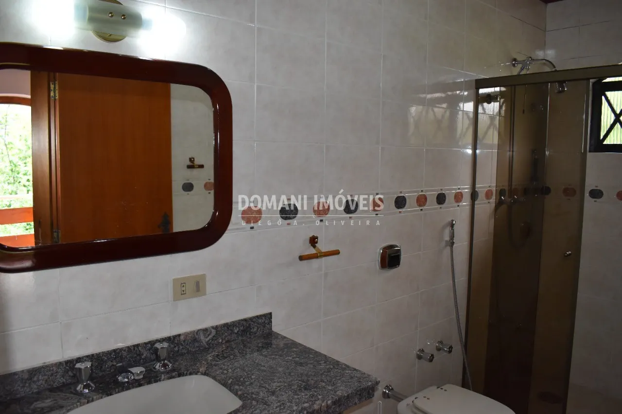 Casa à venda de 950 m² em Campos do Jordão, SP, Brasil