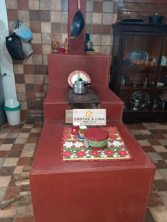 Chácara à venda de 3.000 m² em Santa Branca, SP, Brasil