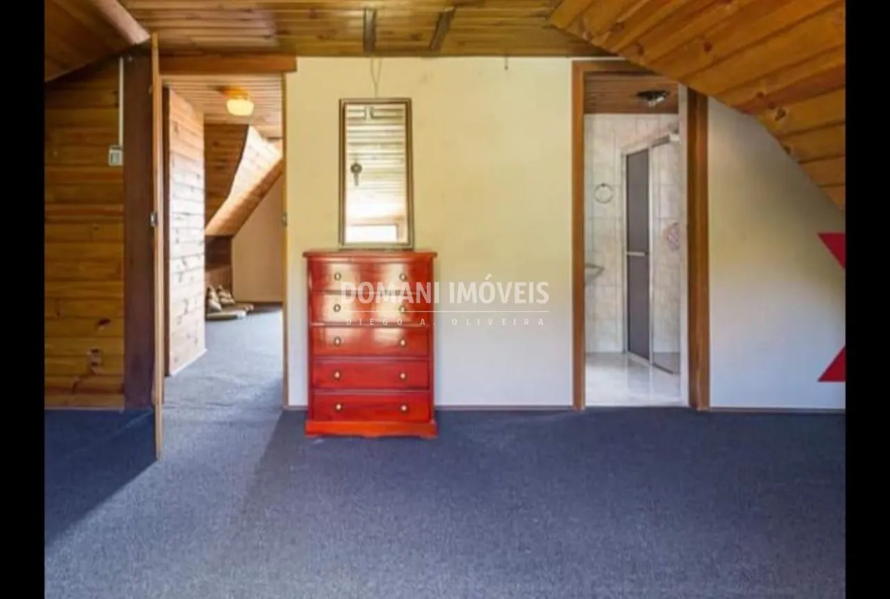 Casa à venda de 1.200 m² em Campos do Jordão, SP, Brasil