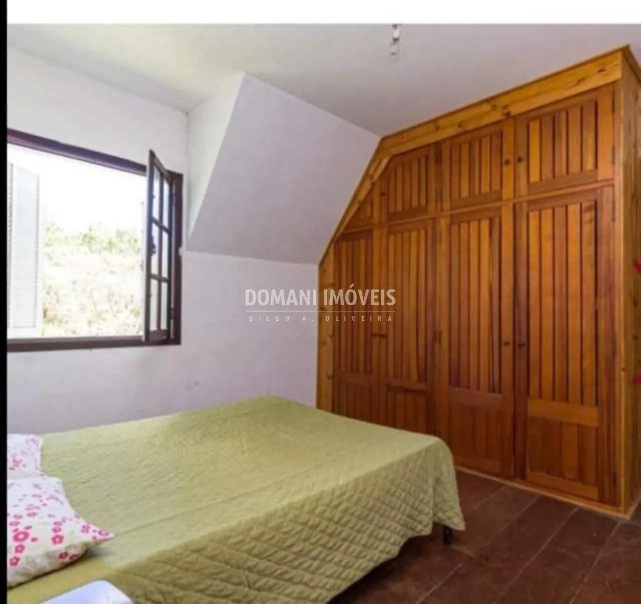 Casa à venda de 1.200 m² em Campos do Jordão, SP, Brasil
