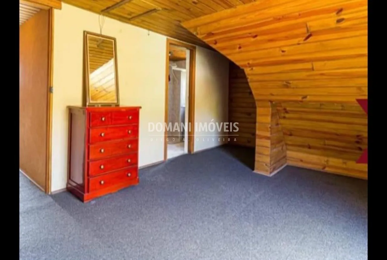Casa à venda de 1.200 m² em Campos do Jordão, SP, Brasil