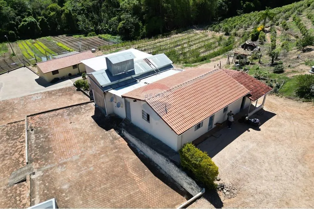 Small farm for sale of 25 acres in Serra Negra, SP, Brazil