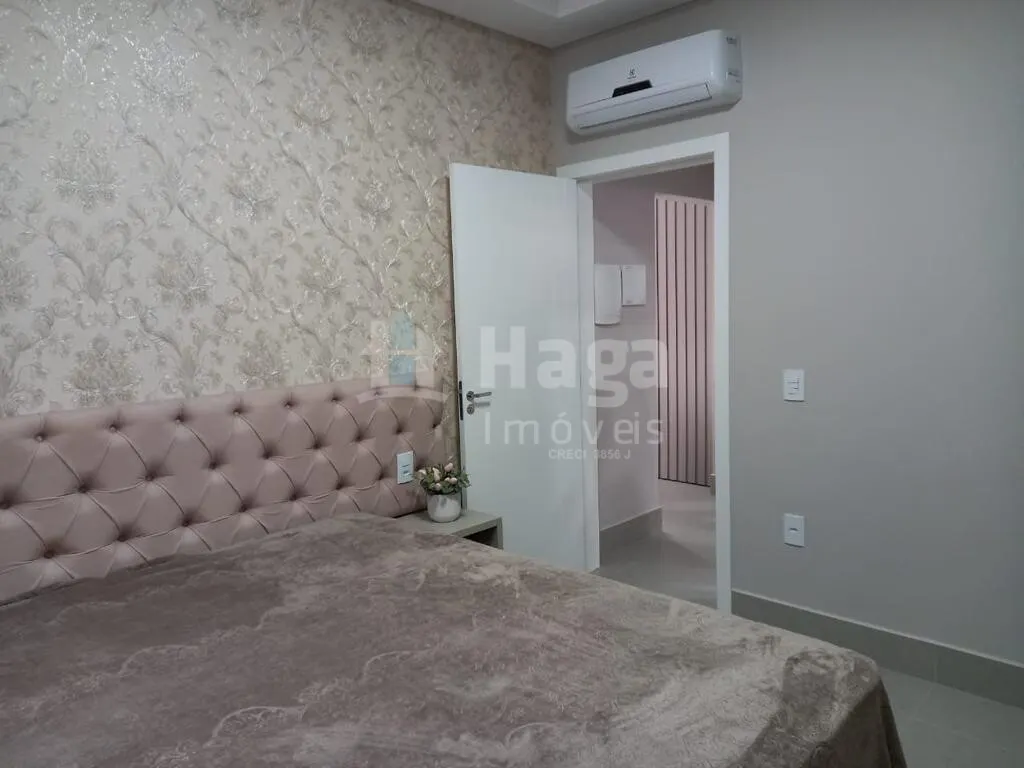 Casa à venda de 1.000 m² em São João Batista, SC, Brasil