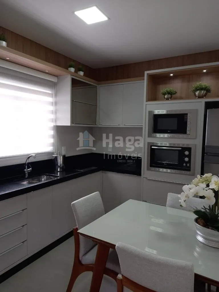 Casa à venda de 1.000 m² em São João Batista, SC, Brasil