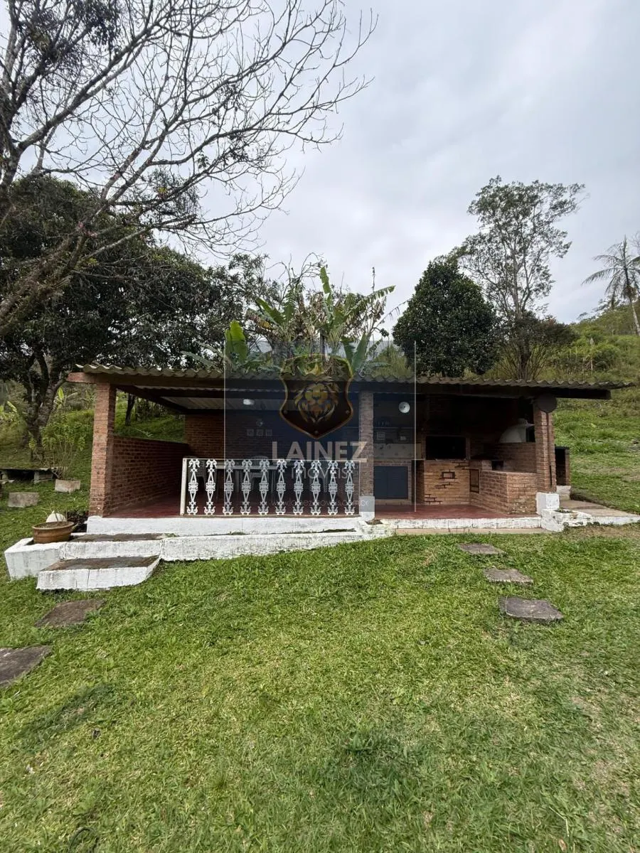 Sítio à venda de 5 ha em Juquitiba, SP, Brasil