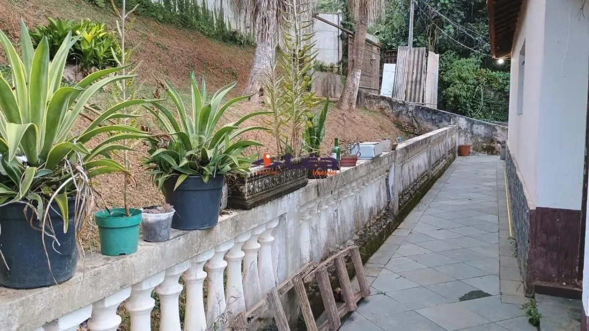 Chácara à venda de 1.780 m² em Suzano, SP, Brasil