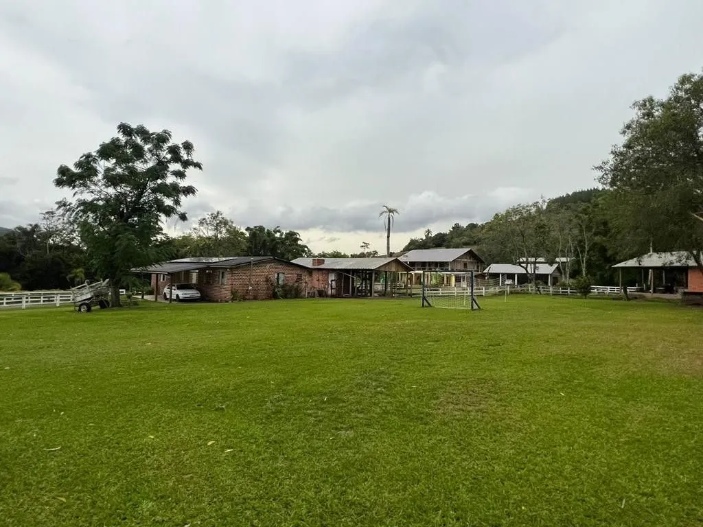 Chácara à venda de 5 ha em Santo Antônio da Patrulha, RS, Brasil