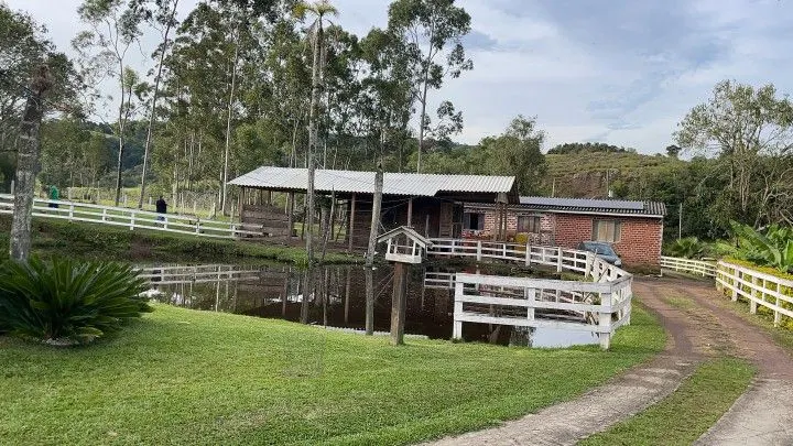 Chácara à venda de 5 ha em Santo Antônio da Patrulha, RS, Brasil