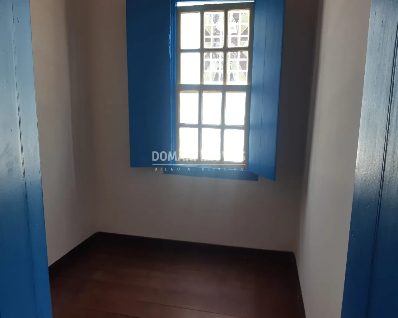 Comercial à venda de 1.060 m² em São Bento do Sapucaí, SP, Brasil