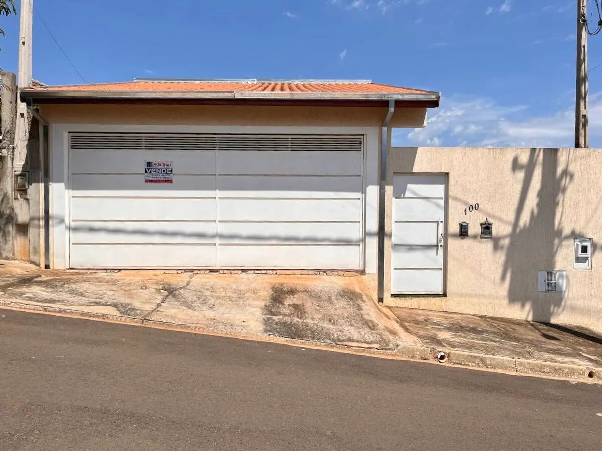 Casa à venda de 250 m² em Piraju, SP, Brasil