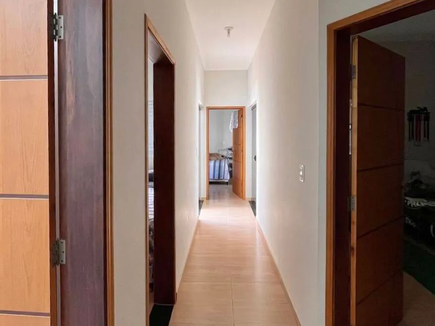 Casa à venda de 250 m² em Piraju, SP, Brasil