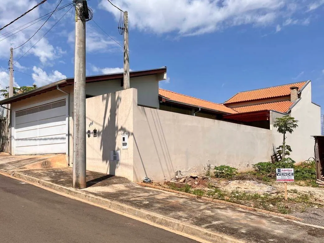 Casa à venda de 250 m² em Piraju, SP, Brasil