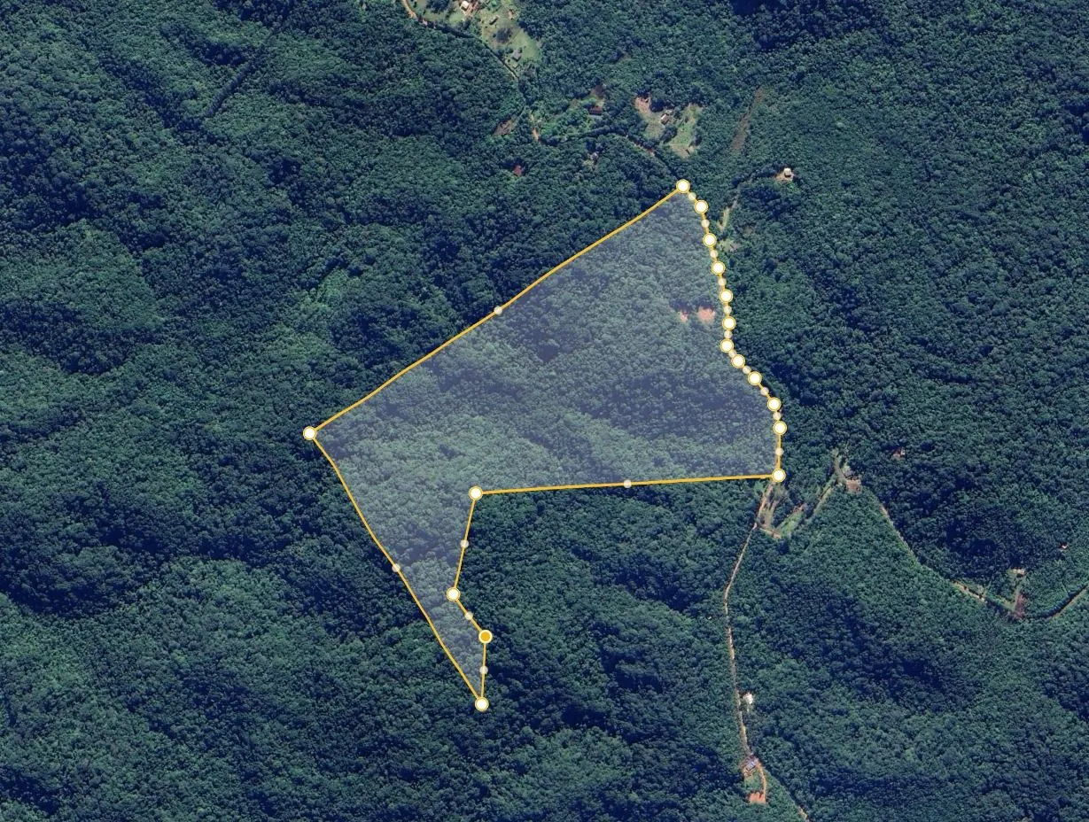 Sítio à venda de 27 ha em Pedro de Toledo, SP, Brasil