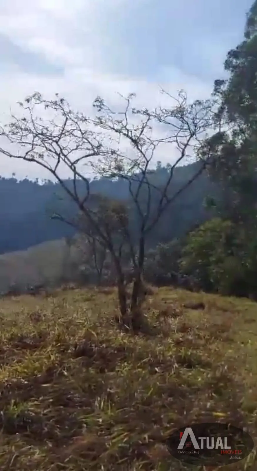 Terreno à venda de 5.600 m² em Nazaré Paulista, SP, Brasil