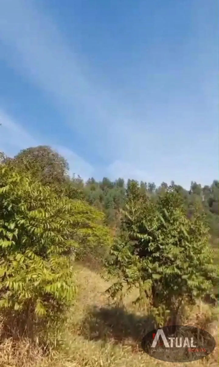 Terreno à venda de 5.600 m² em Nazaré Paulista, SP, Brasil