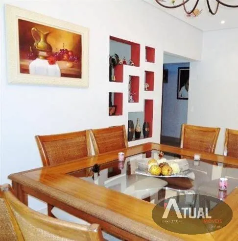 Casa à venda de 810 m² em Atibaia, SP, Brasil