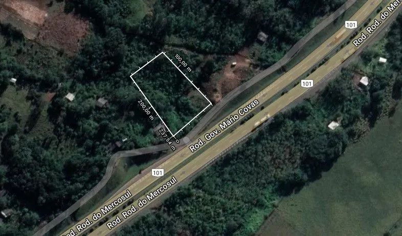 Chácara à venda de 3.300 m² em Maquiné, RS, Brasil