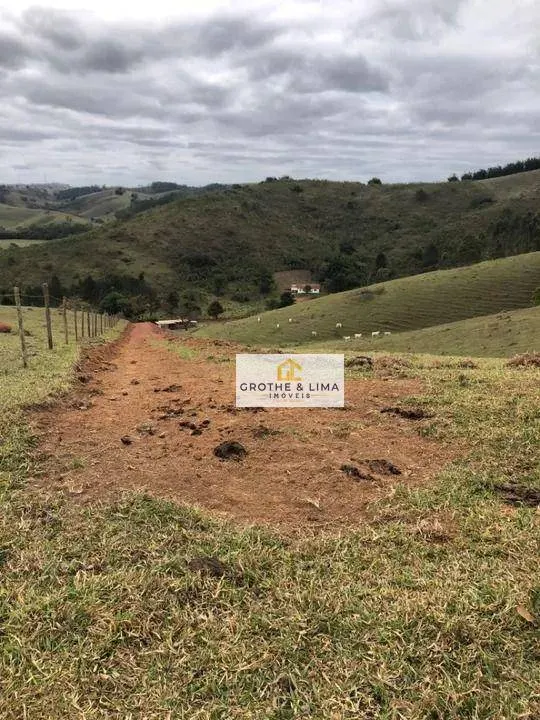 Sítio à venda de 21 ha em Taubaté, SP, Brasil