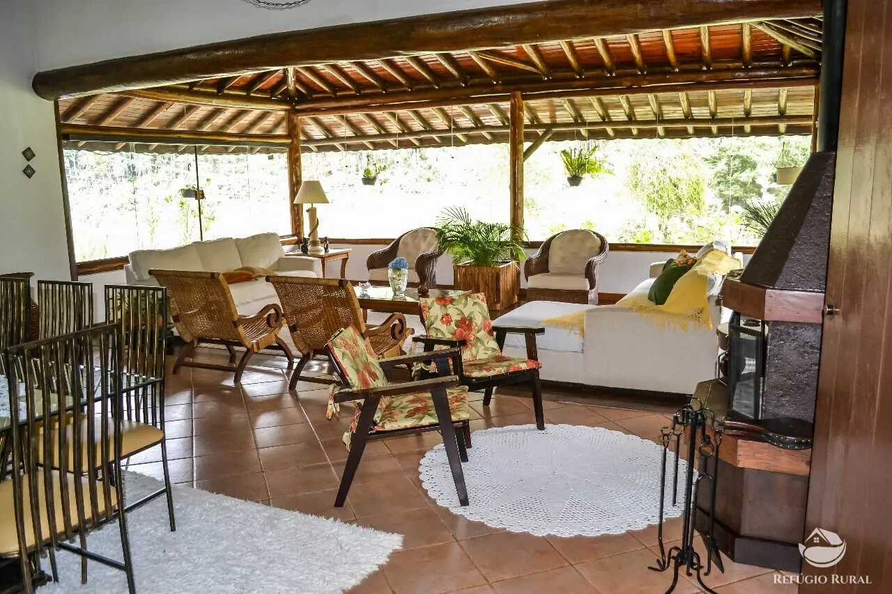 Sítio à venda de 24 ha em Paraibuna, SP, Brasil