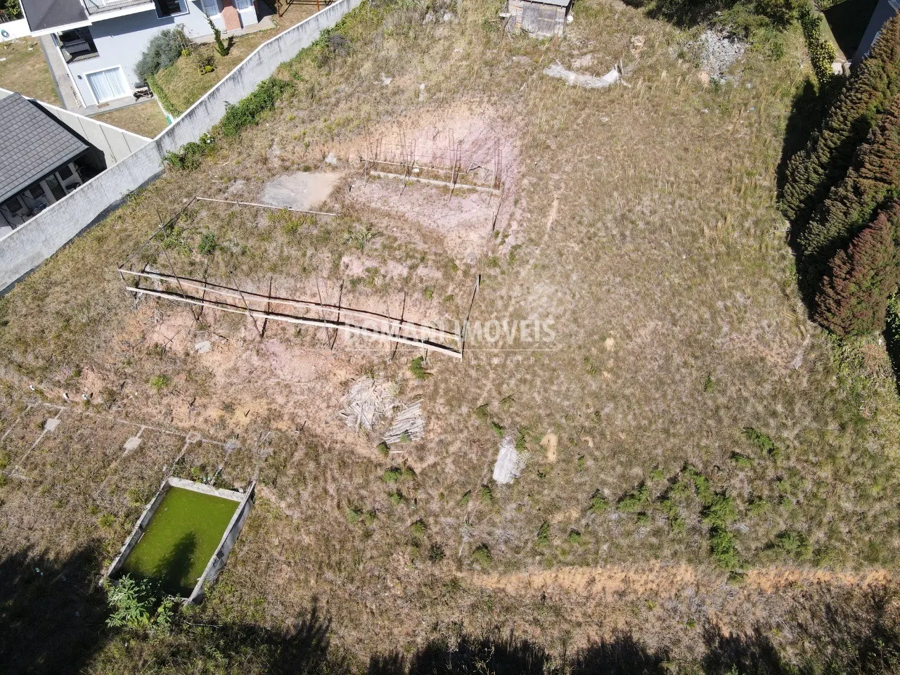 Terreno à venda de 2.060 m² em Campos do Jordão, SP, Brasil
