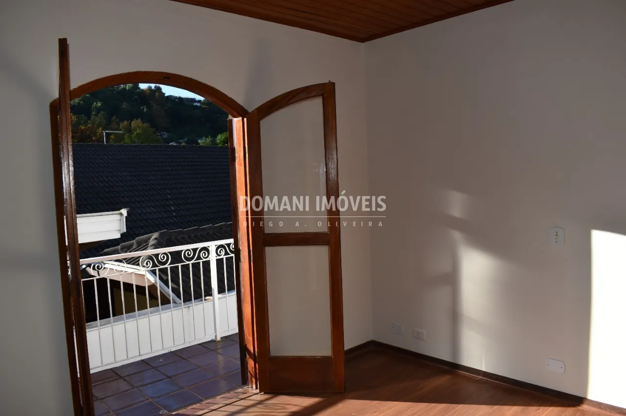 Casa à venda de 500 m² em Campos do Jordão, SP, Brasil
