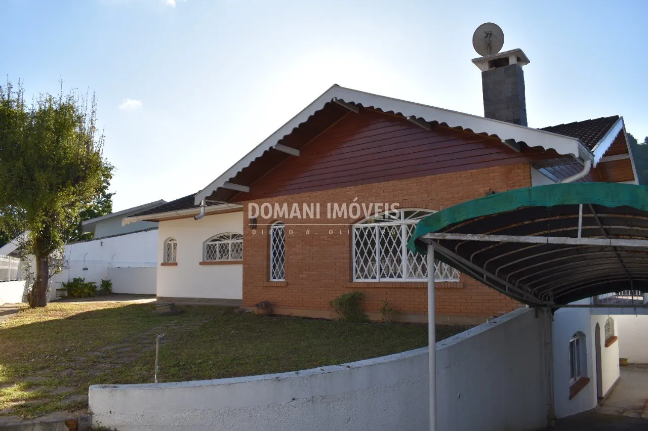 Casa à venda de 500 m² em Campos do Jordão, SP, Brasil