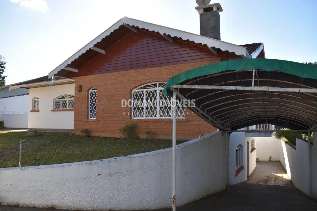 Casa à venda de 500 m² em Campos do Jordão, SP, Brasil