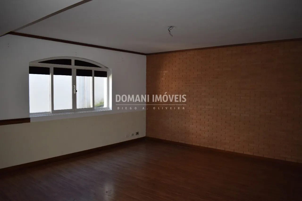 Casa à venda de 500 m² em Campos do Jordão, SP, Brasil