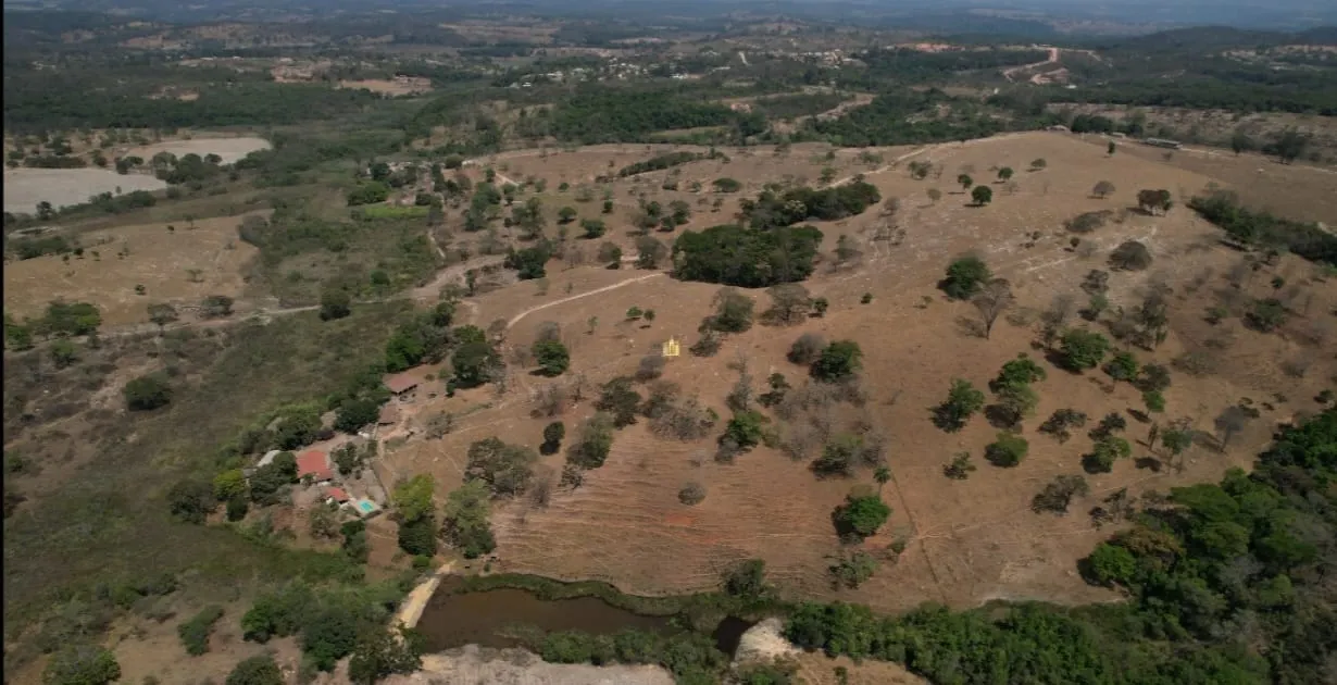 Fazenda à venda de 50 ha em Esmeraldas, MG, Brasil