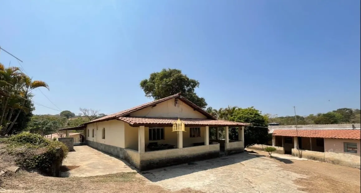 Fazenda à venda de 50 ha em Esmeraldas, MG, Brasil