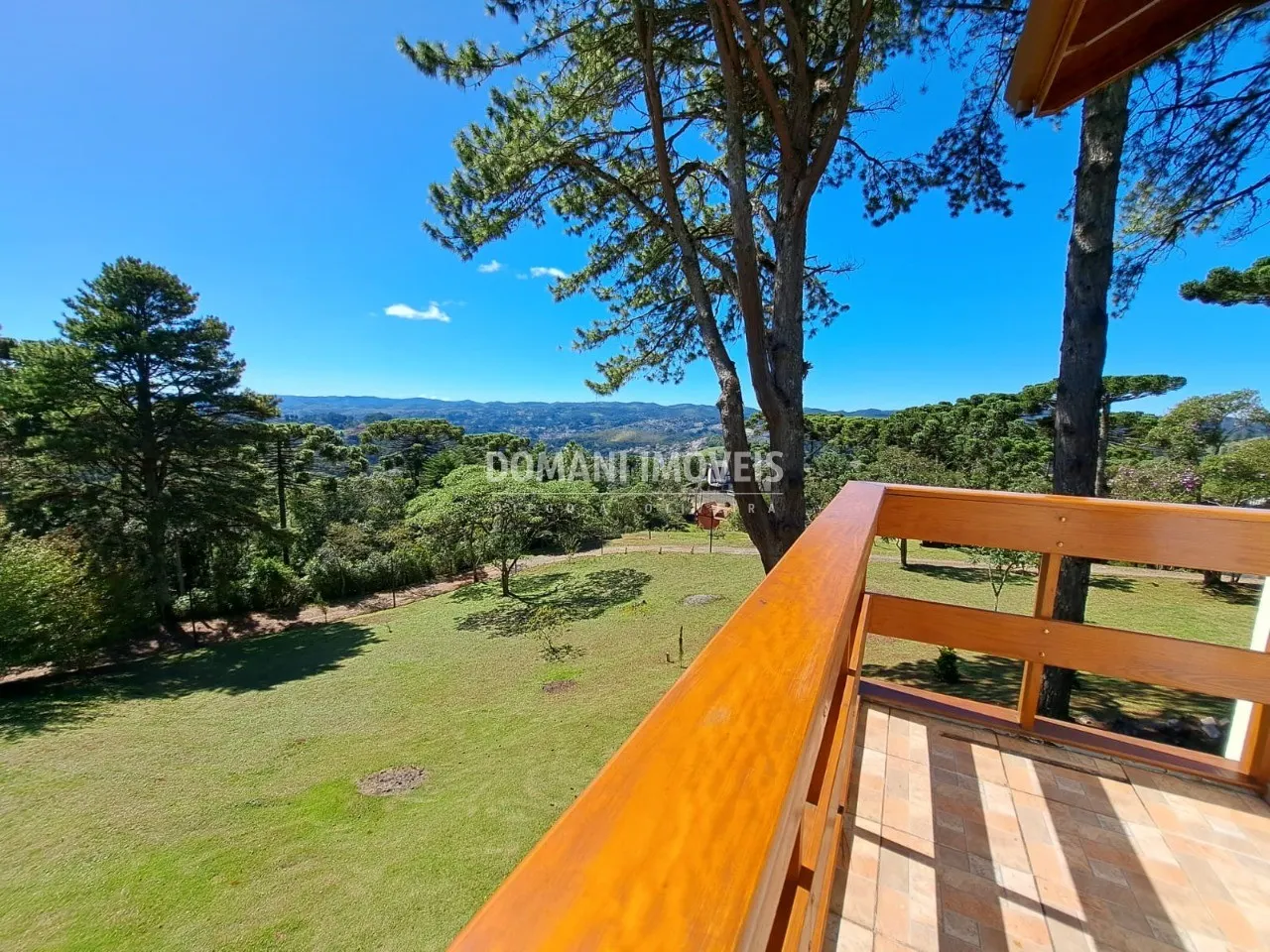 Casa à venda de 1.140 m² em Campos do Jordão, SP, Brasil