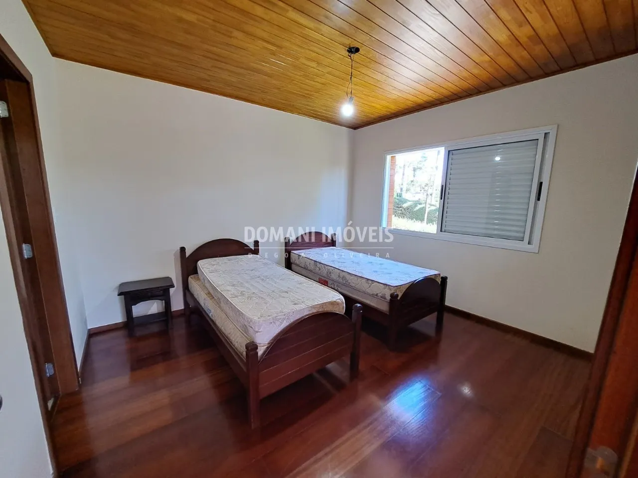 Casa à venda de 1.140 m² em Campos do Jordão, SP, Brasil
