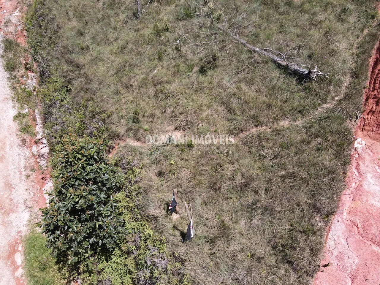 Terreno à venda de 211 m² em Campos do Jordão, SP, Brasil