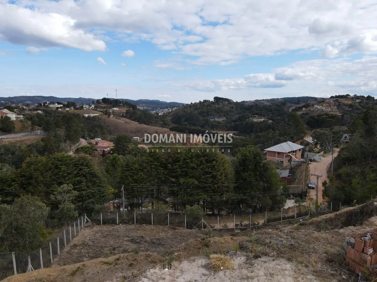 Plot for sale of 1,180 m² in Campos do Jordão, SP, Brazil
