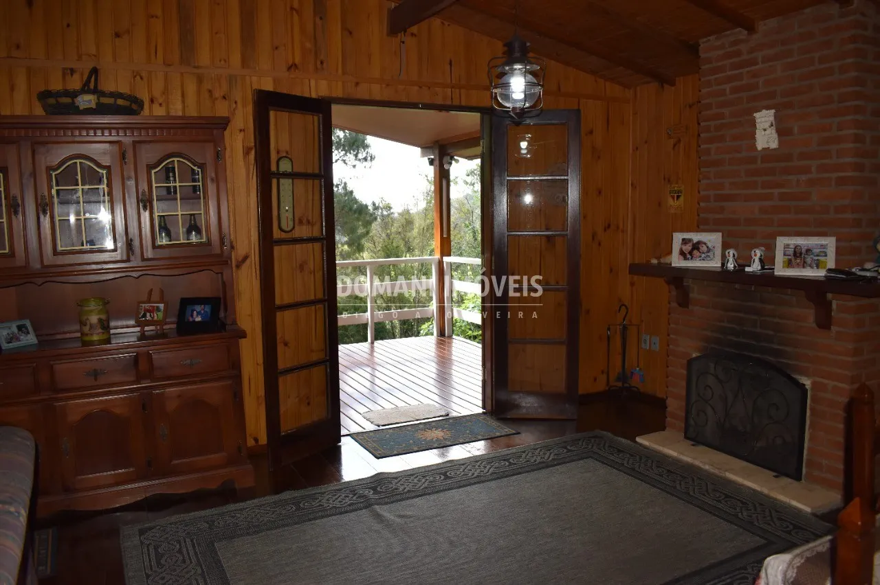 Casa à venda de 1.020 m² em Campos do Jordão, SP, Brasil