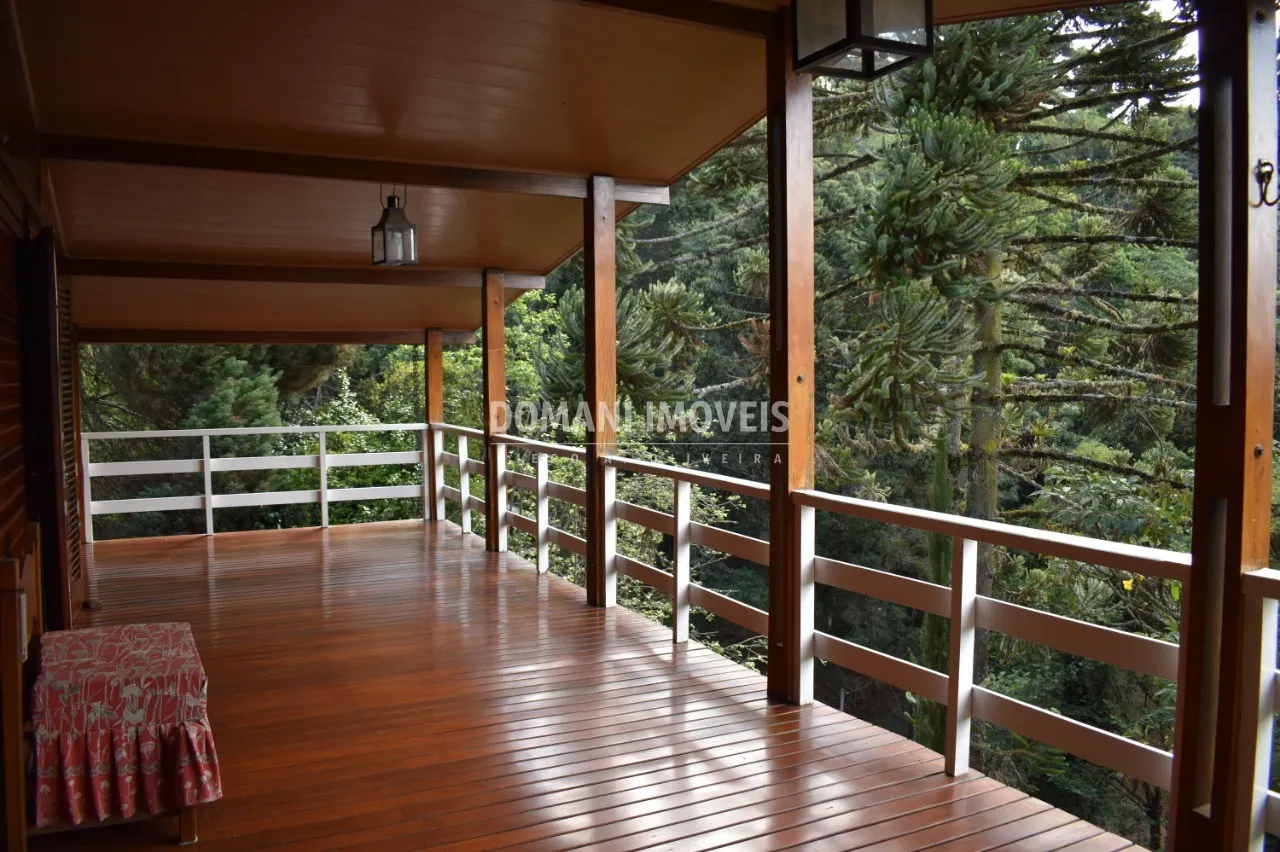 Casa à venda de 1.020 m² em Campos do Jordão, SP, Brasil