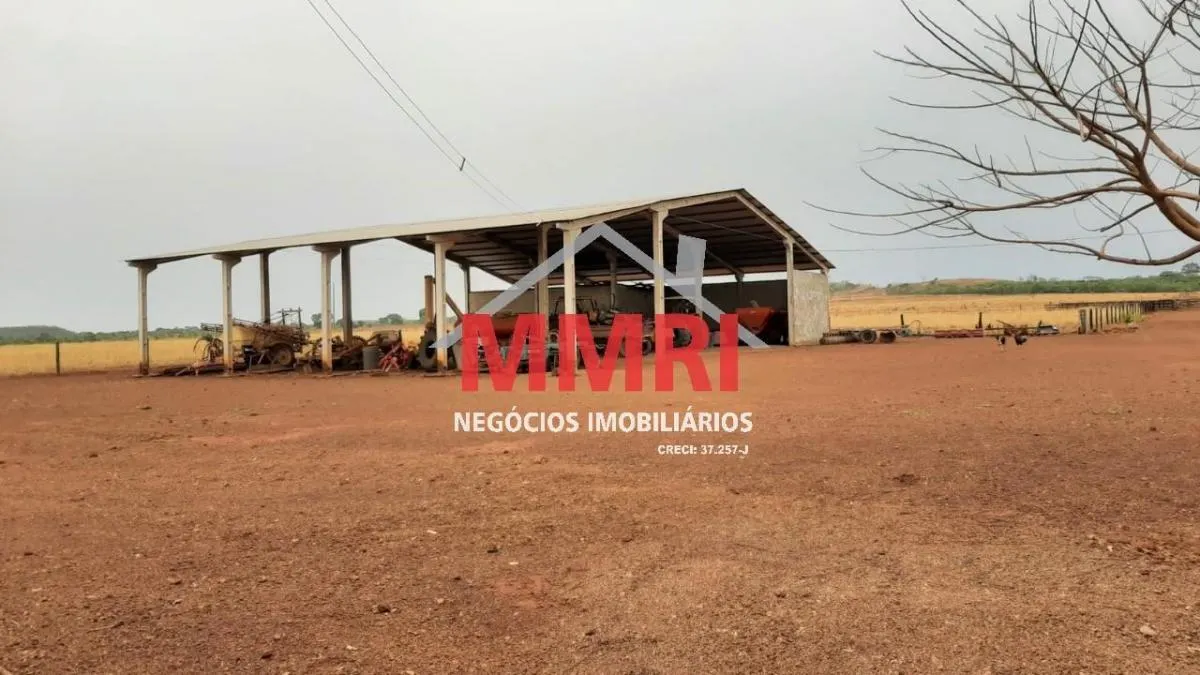 Fazenda à venda de 1.033 ha em Araçoiaba da Serra, SP, Brasil
