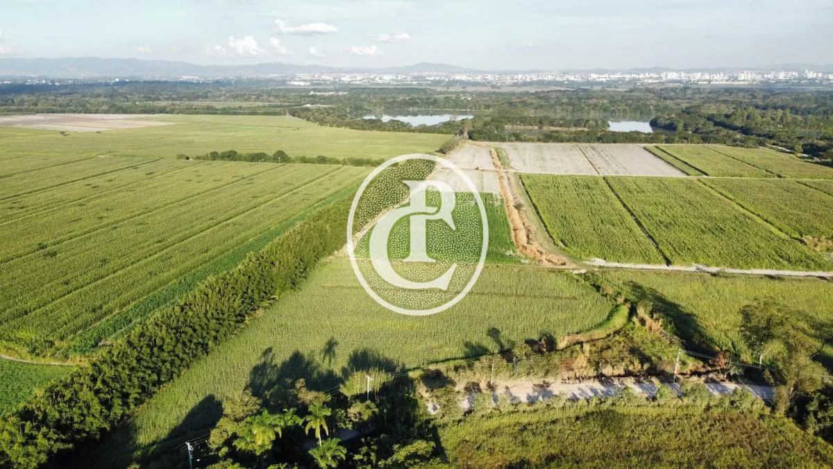 Fazenda à venda de 273 ha em Taubaté, SP, Brasil