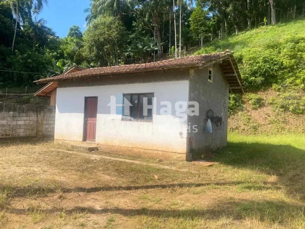 Terreno à venda e para Arrendar de 1 ha em São João Batista, SC, Brasil