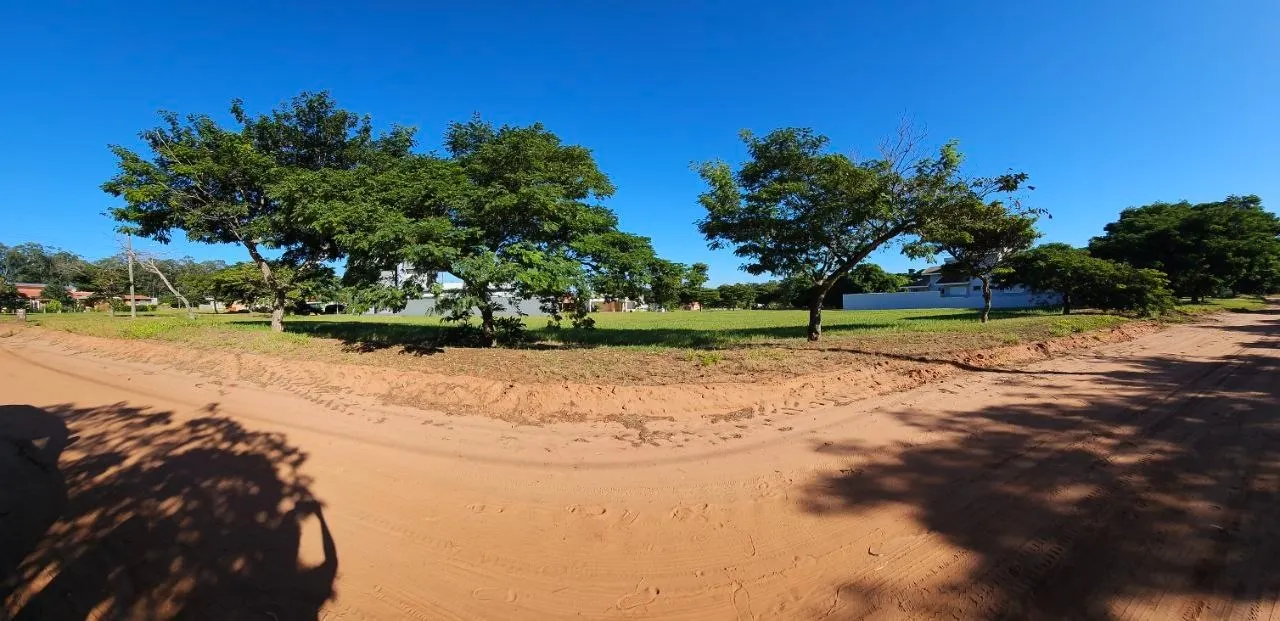 Terreno à venda de 855 m² em Águas de Santa Bárbara, SP, Brasil