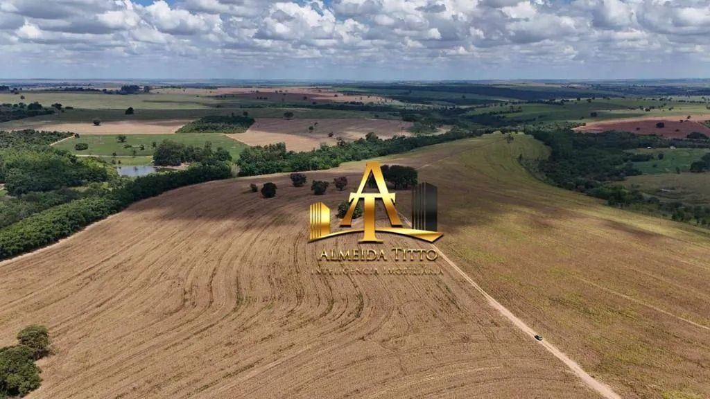 Fazenda à venda de 138 ha em Echaporã, SP, Brasil