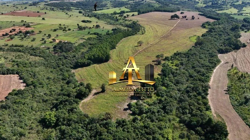 Fazenda à venda de 138 ha em Echaporã, SP, Brasil